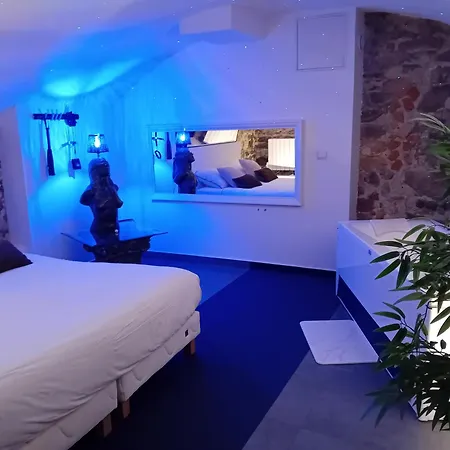 X Change - Balneo - Vieux Apartment